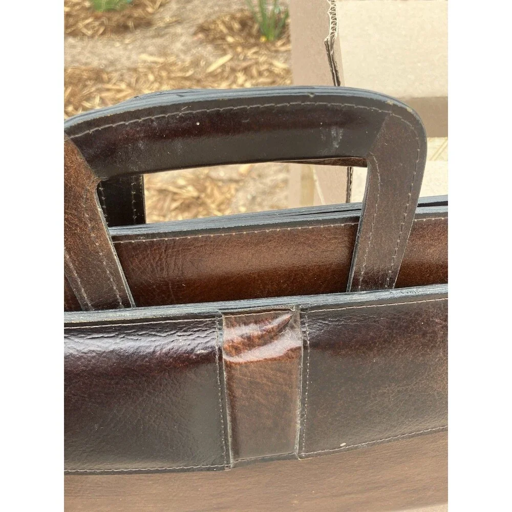 17”x11.5” VTG Brown Leather Briefcase 2 Handle Multiple Pockets Korea